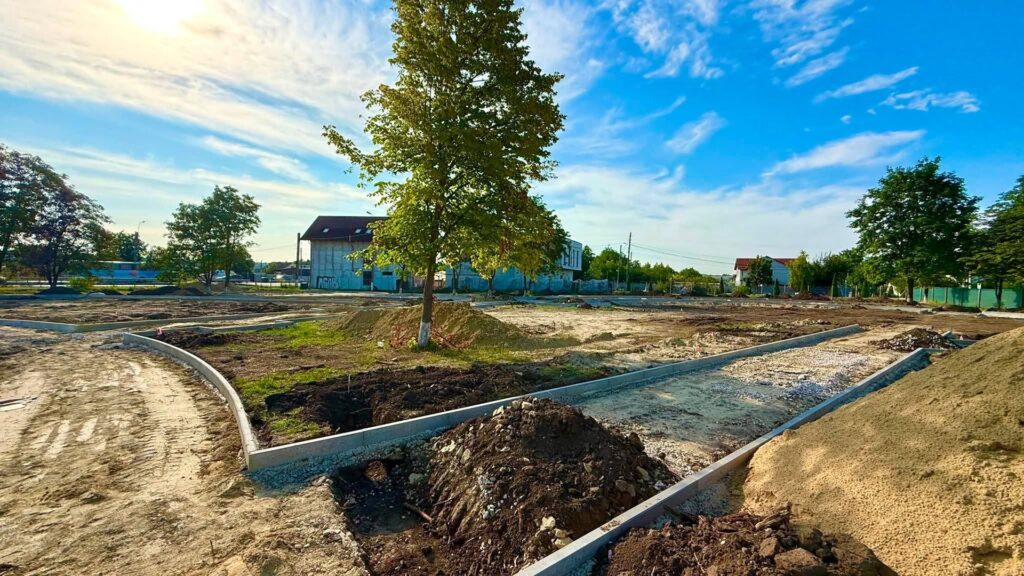 Zonele de odihnă și spațiile verzi delimitate pe șantierul parcului din Măgdăcești